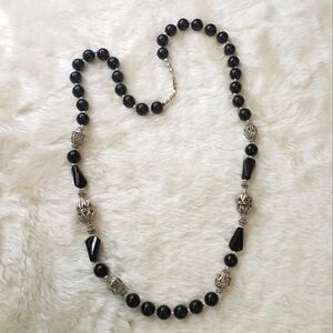 VINTAGE Black Onyx Ornate Silver Filigree Beaded Stone Necklace